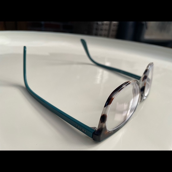Prada Eyeglass Frames - Picture 4 of 6
